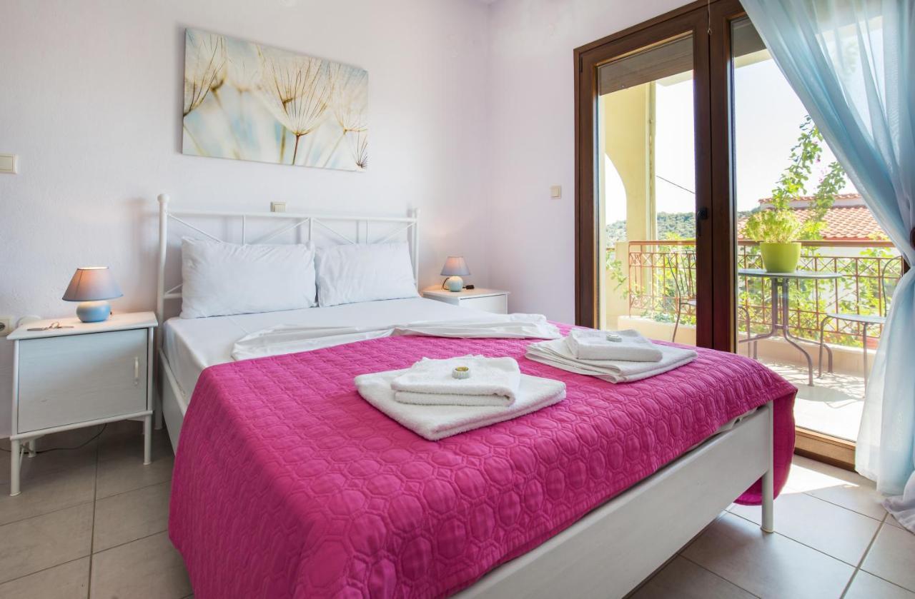 Villa Oliva Астрис Экстерьер фото