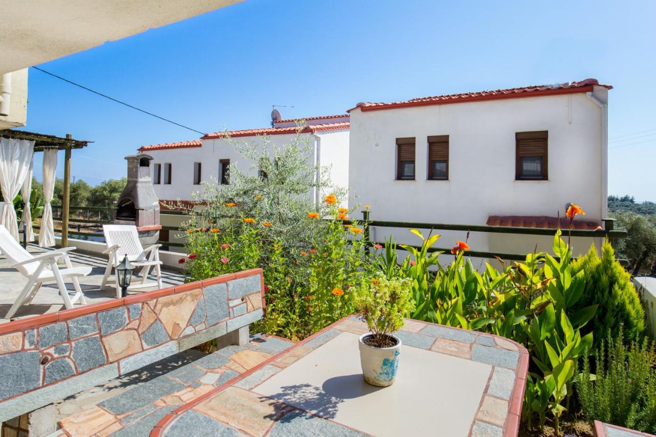 Villa Oliva Астрис Экстерьер фото