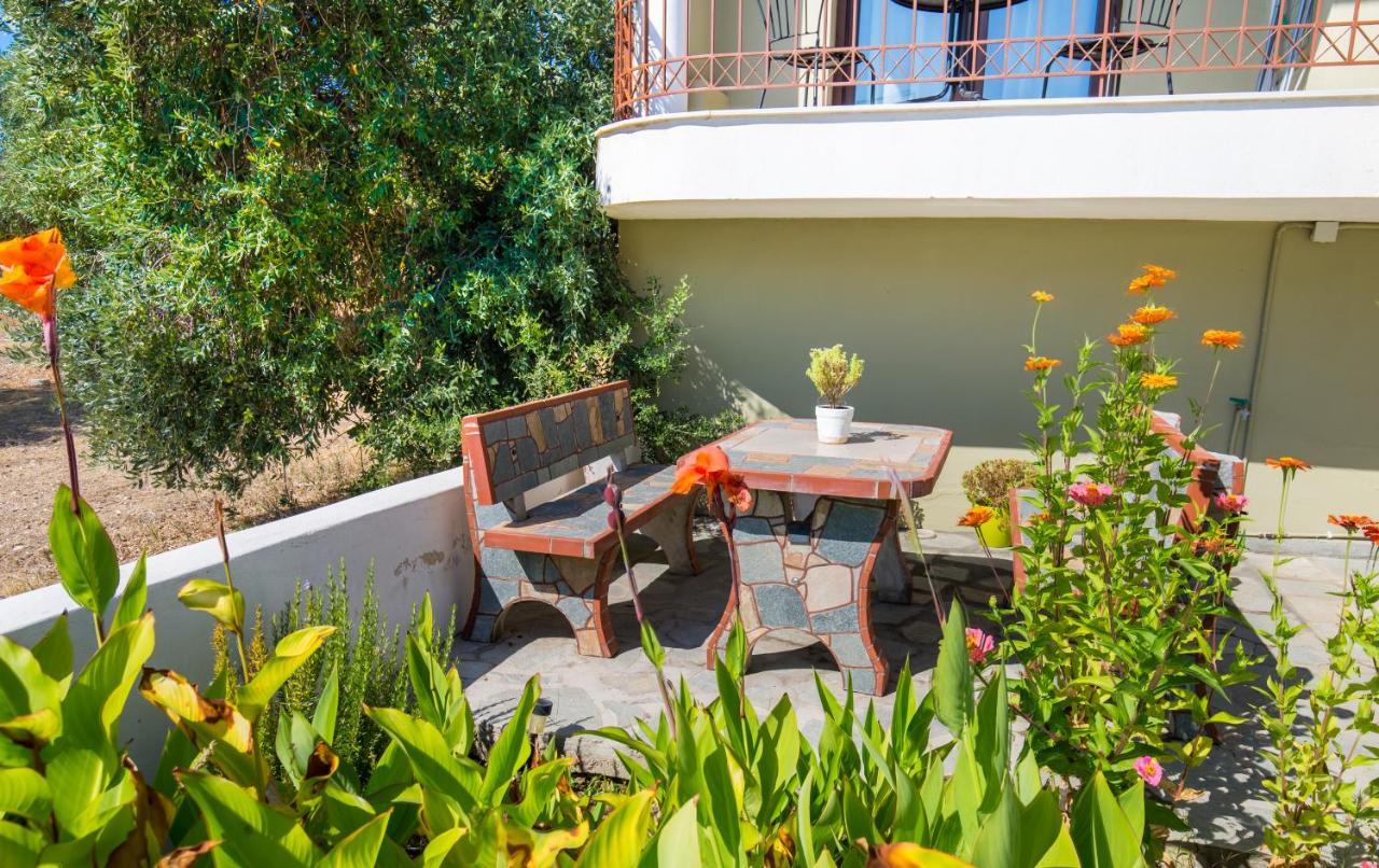 Villa Oliva Астрис Экстерьер фото